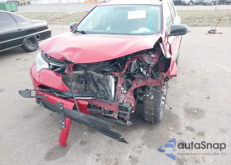 2016 Toyota Rav4 Le z USA, uszkodzony, nr VIN JTMBFREV5GJ090914